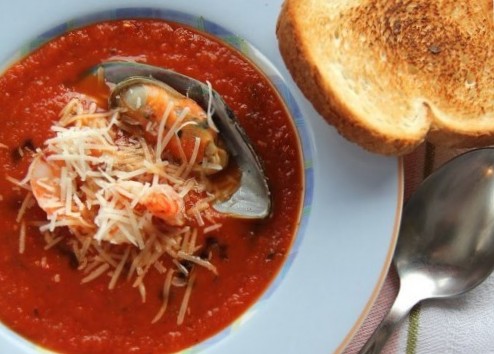 Как приготовить вкусный свекольник и томатный суп гаспачо - фото-рецепты приготовления летних супов