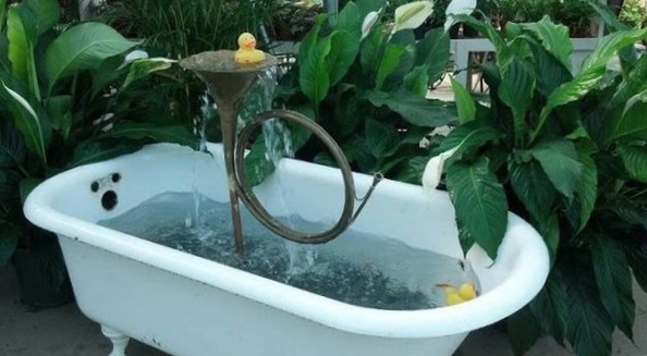 Как сделать фонтан из ванной.