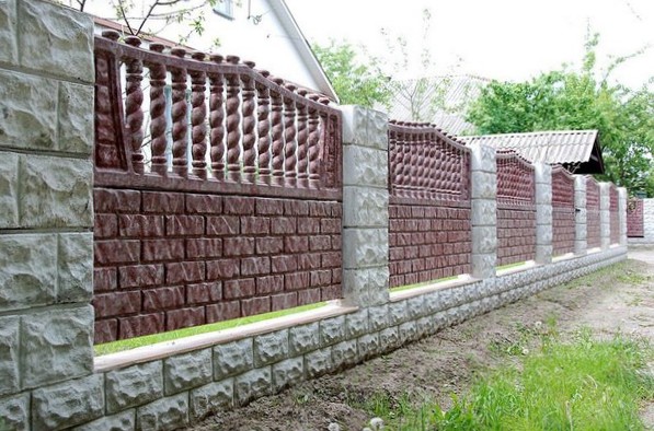 Строим забор из бетонных блоков своими руками: как сделать бетонную .